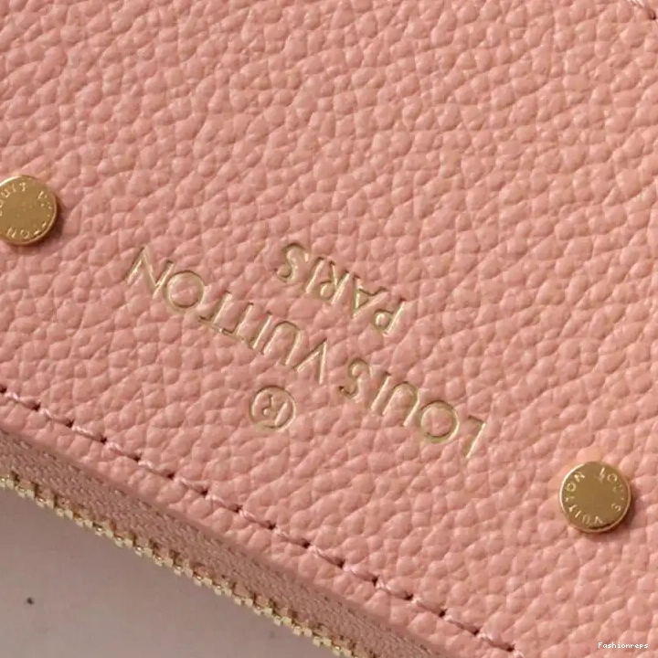 Fashionrepsfam ru 2301DJ0013 Bag LV 0819